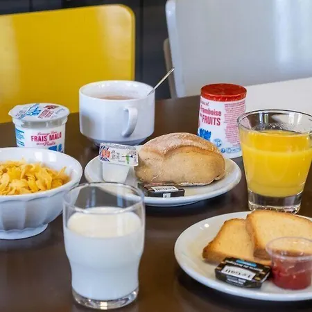 Annecy Hotel 2*