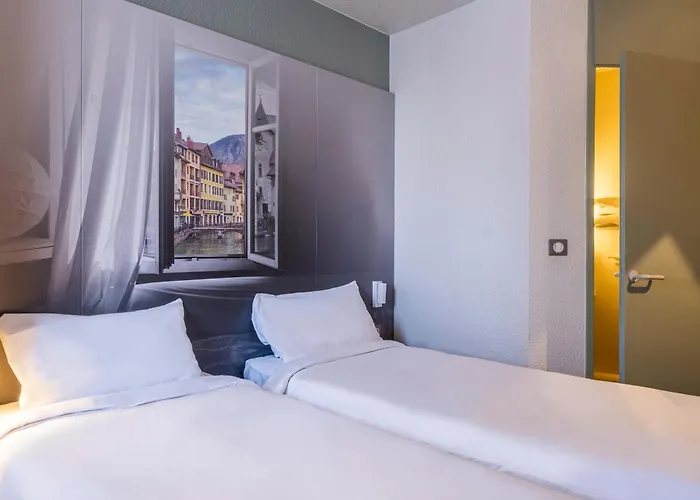 Annecy Hotel 2*