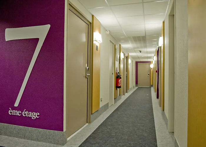 Hotel Annecy 2*